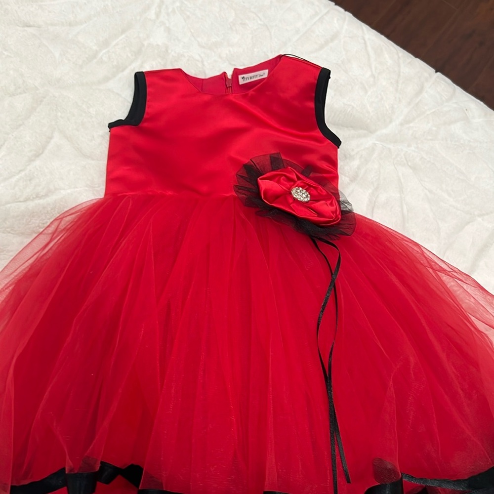 ITTY BITTY TOES DRESS
